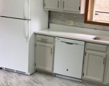 7932 Paxton Avenue - Photo Thumbnail 8