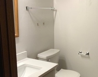 7932 Paxton Avenue - Photo Thumbnail 16