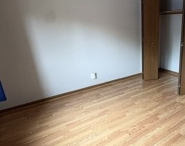 7932 Paxton Avenue - Photo Thumbnail 14