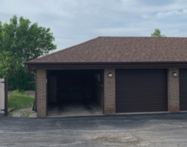 7932 Paxton Avenue - Photo Thumbnail 4