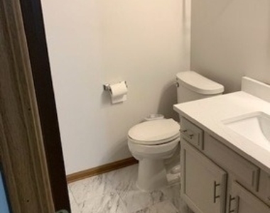 7932 Paxton Avenue - Photo Thumbnail 15