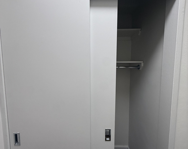157 East 57th Street - Photo Thumbnail 6