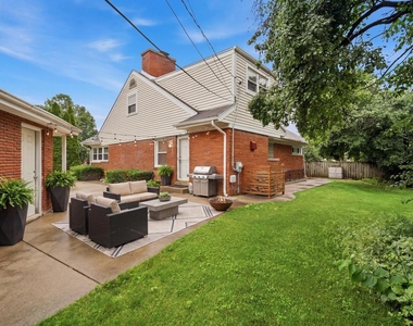 114 N Lancaster Street - Photo Thumbnail 28