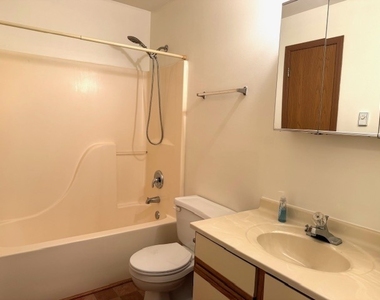 1303 Cunat Court - Photo Thumbnail 9