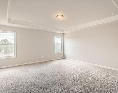 6811 Lancaster Crossing - Photo Thumbnail 8
