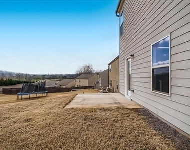 6811 Lancaster Crossing - Photo Thumbnail 20