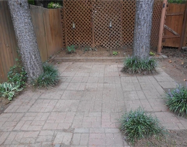 1135 Country Club Place Nw - Photo Thumbnail 22