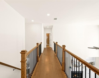 2485 Stewart Rd - Photo Thumbnail 30