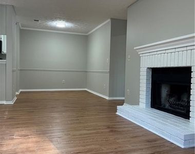 1413 Tuxworth Circle - Photo Thumbnail 1