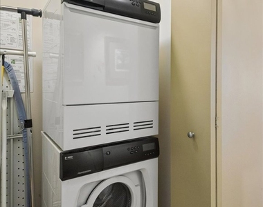 30 E Huron Street - Photo Thumbnail 10