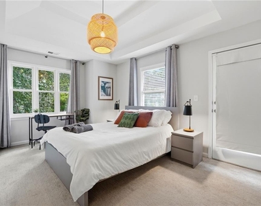 312 Glenwood Avenue Se - Photo Thumbnail 14