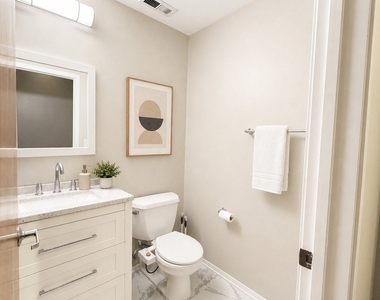 1500 W Monroe Street - Photo Thumbnail 8