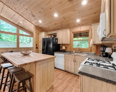 185 Pope Dickson Lane - Photo Thumbnail 21