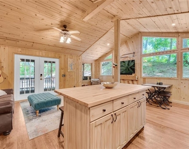 185 Pope Dickson Lane - Photo Thumbnail 12
