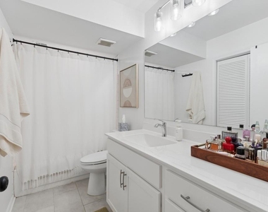 140 Amherst Place Nw - Photo Thumbnail 15