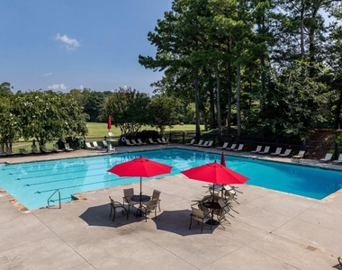 140 Amherst Place Nw - Photo Thumbnail 24