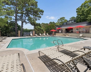 140 Amherst Place Nw - Photo Thumbnail 22