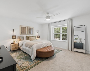 140 Amherst Place Nw - Photo Thumbnail 12