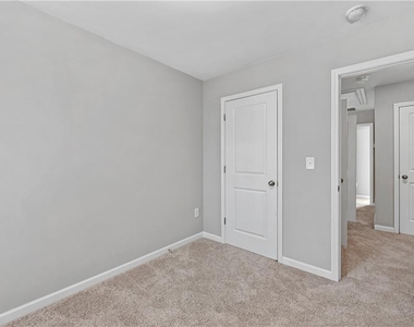 2840 Laurel Ridge Circle - Photo Thumbnail 26
