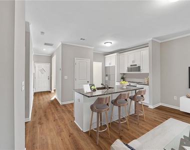 2840 Laurel Ridge Circle - Photo Thumbnail 7