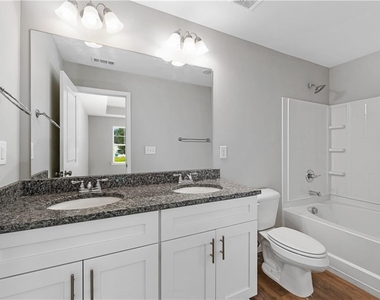 2840 Laurel Ridge Circle - Photo Thumbnail 20