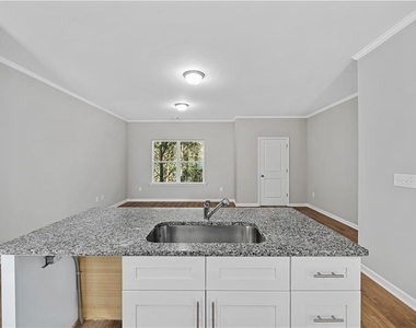 2840 Laurel Ridge Circle - Photo Thumbnail 10