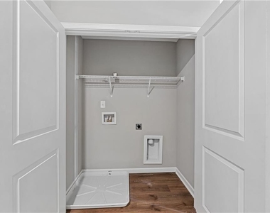 2840 Laurel Ridge Circle - Photo Thumbnail 27