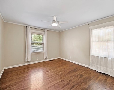 2654 Elsinore Street - Photo Thumbnail 15