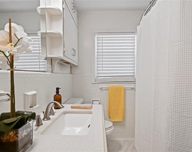 2654 Elsinore Street - Photo Thumbnail 10