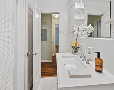 2654 Elsinore Street - Photo Thumbnail 11