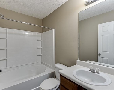 2883 Creek Bottom Court - Photo Thumbnail 25