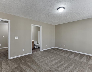2883 Creek Bottom Court - Photo Thumbnail 27