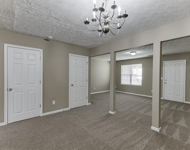 2883 Creek Bottom Court - Photo Thumbnail 10