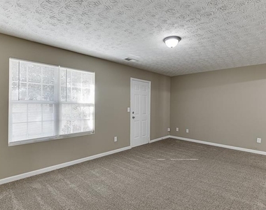 2883 Creek Bottom Court - Photo Thumbnail 16