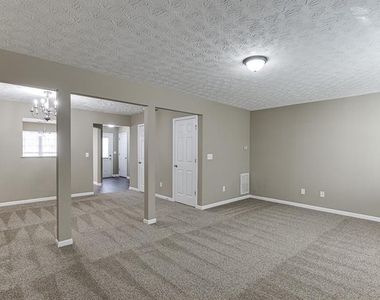 2883 Creek Bottom Court - Photo Thumbnail 14