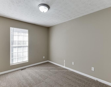 2883 Creek Bottom Court - Photo Thumbnail 22