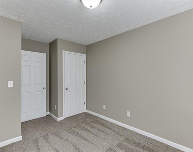 2883 Creek Bottom Court - Photo Thumbnail 21