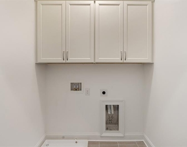 6803 Prelude Drive - Photo Thumbnail 12