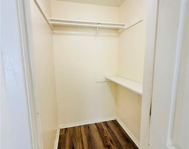 1496 Kilmuir Way - Photo Thumbnail 7