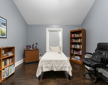 22501 W Renwick Road - Photo Thumbnail 23