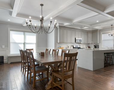 22501 W Renwick Road - Photo Thumbnail 3