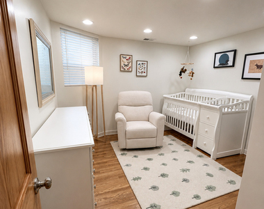 2647 W Logan Boulevard - Photo Thumbnail 8