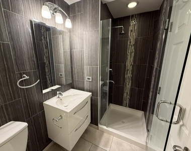 707 Kingsbridge Drive - Photo Thumbnail 12