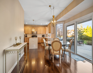 142 N Dixon Drive - Photo Thumbnail 11