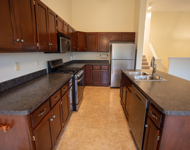 23045 Ironwood Drive - Photo Thumbnail 3