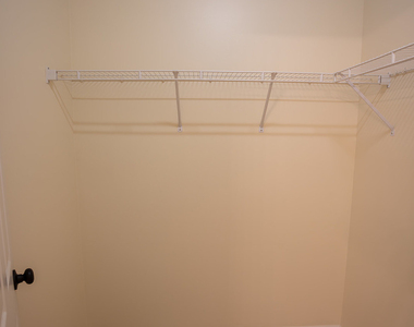 23045 Ironwood Drive - Photo Thumbnail 9