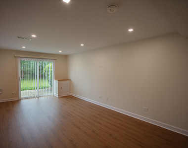23045 Ironwood Drive - Photo Thumbnail 12