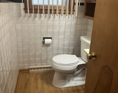 532 Riley Drive - Photo Thumbnail 4