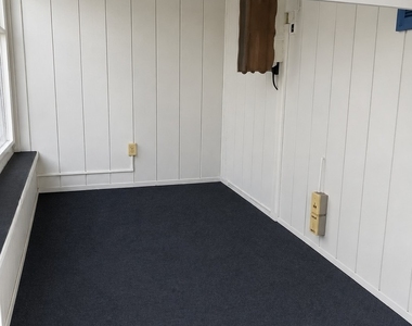 532 Riley Drive - Photo Thumbnail 15