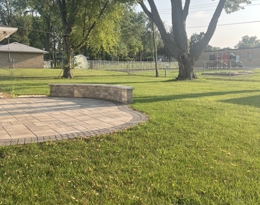 532 Riley Drive - Photo Thumbnail 14